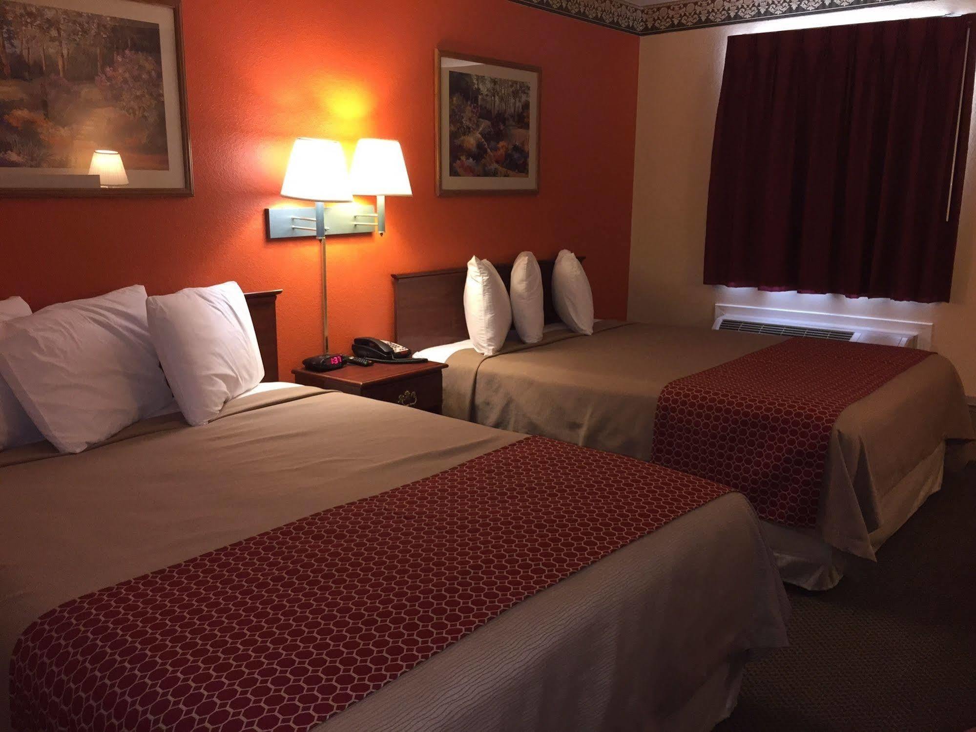 Country Hotel